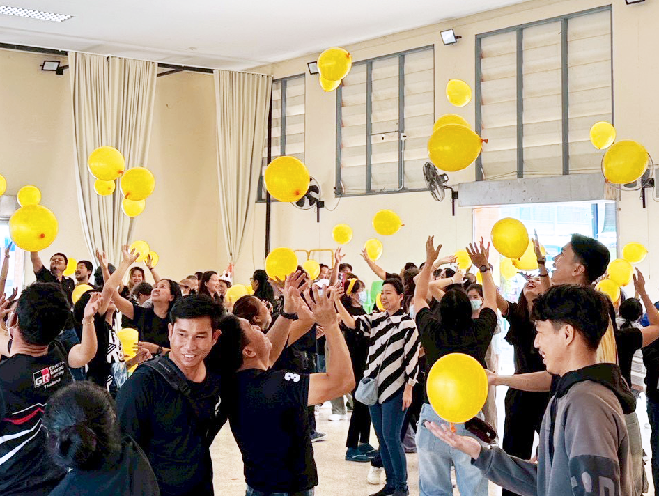 กิจกรรมสานสัมพันธ์ 13