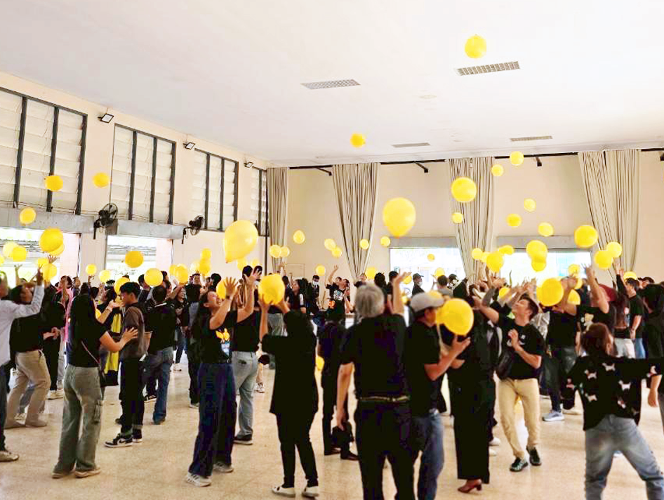 กิจกรรมสานสัมพันธ์ 21