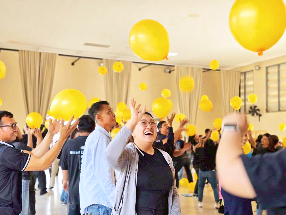 กิจกรรมสานสัมพันธ์ 23