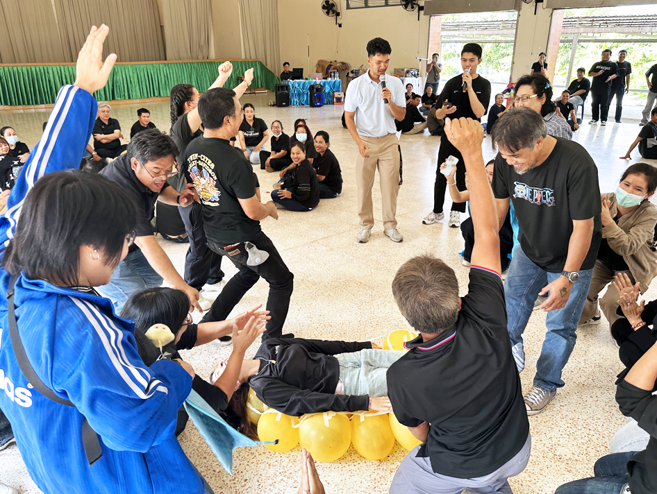 กิจกรรมสานสัมพันธ์ 4